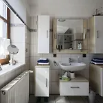 Tatil Evi Henny Modern Retreat *