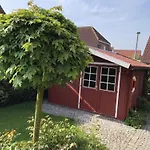 Feriehus Henny Modern Retreat