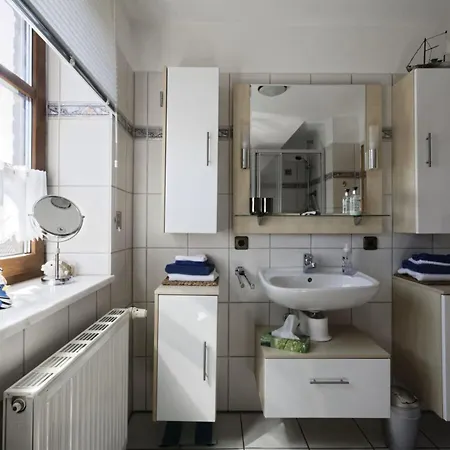 Henny Modern Retreat Feriehus
